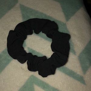 Lululemon scrunchie